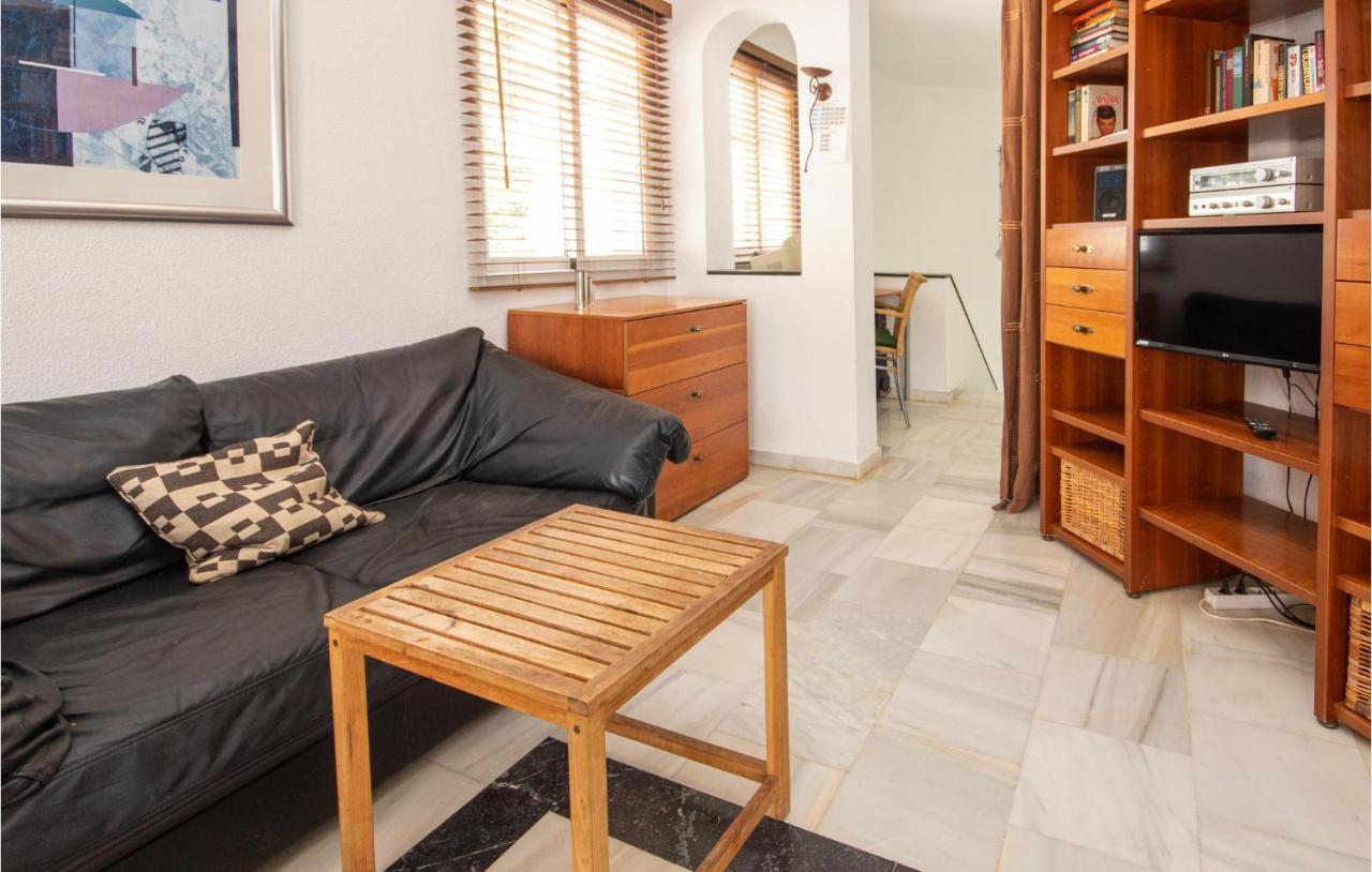 Nice Apartment In Mijas Costa With Kitchen Fuengirola Exterior photo