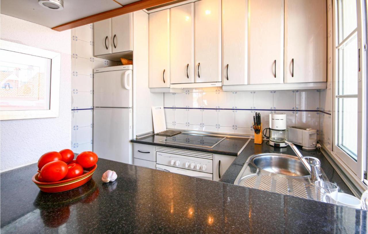 Nice Apartment In Mijas Costa With Kitchen Fuengirola Exterior photo