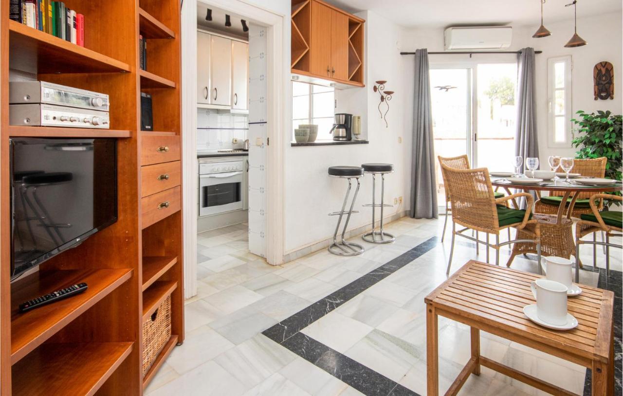 Nice Apartment In Mijas Costa With Kitchen Fuengirola Exterior photo